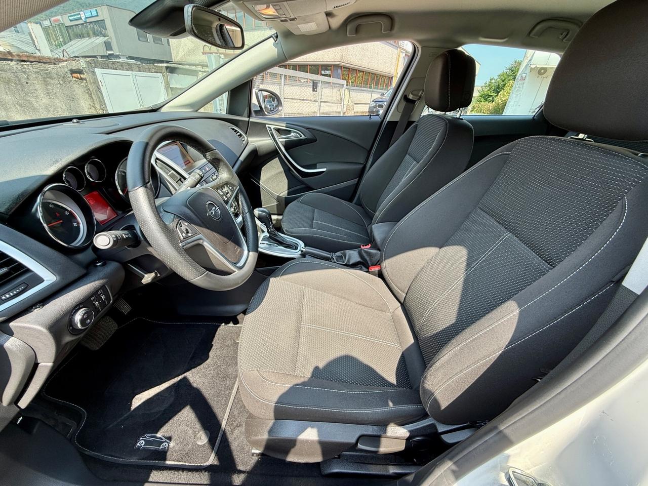 OPEL ASTRA 2.0 CDTI 165CV Sports Tourer aut. Cosmo 139.000KM