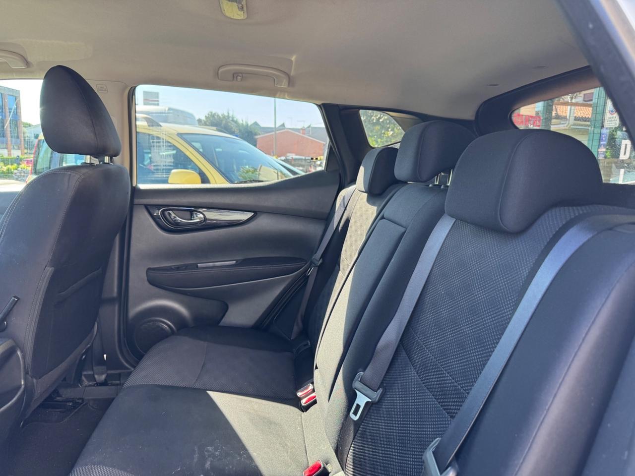 Nissan Qashqai 1.5 dCi Visia