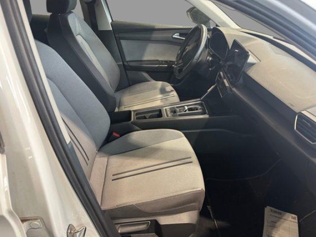 SEAT Leon Sportstourer 1.5 TGI DSG Business FULL LED, Navi