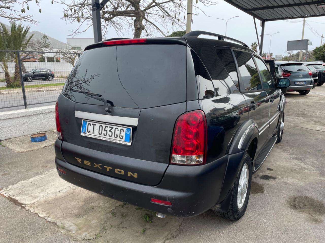 SSANGYONG REXTON 2.7 XDi cat Premium 2005