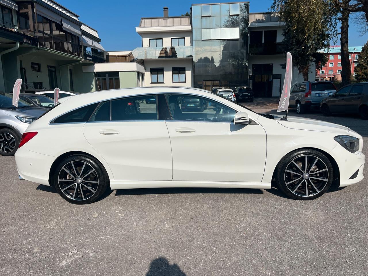 Mercedes-benz CLA 220 CDI Automatic Premium