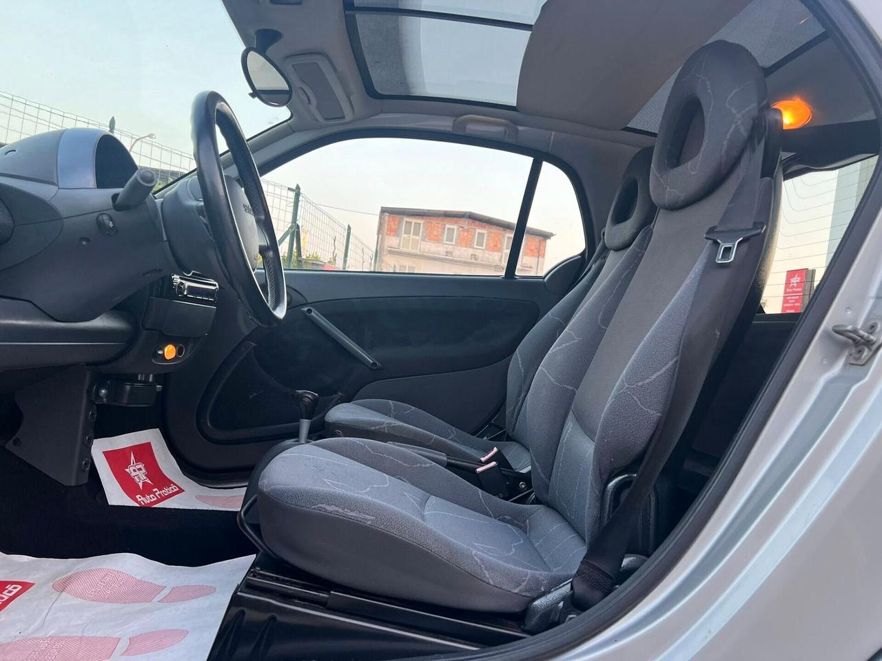 Smart 800 city-coupé passion cdi OK NEOPATENTATI