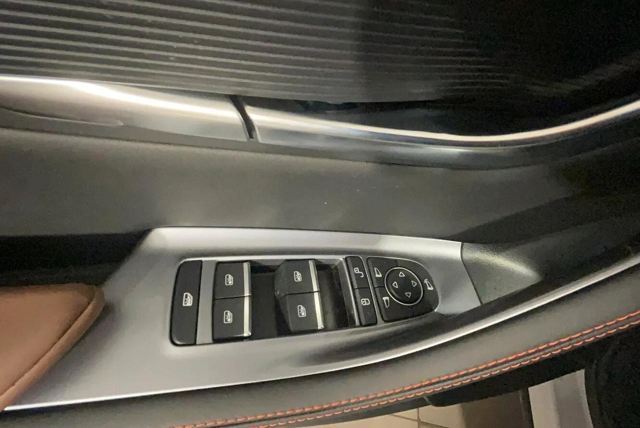 Byd Seal U DM-i 1.5 218 CV PHEV Boost