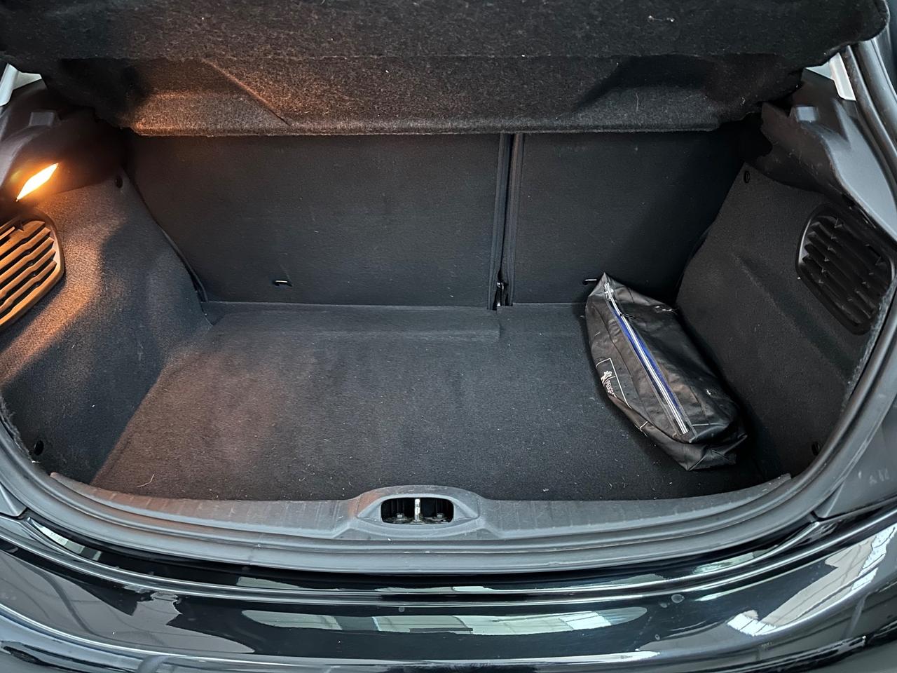 Peugeot 208 PureTech 82 5 porte Allure