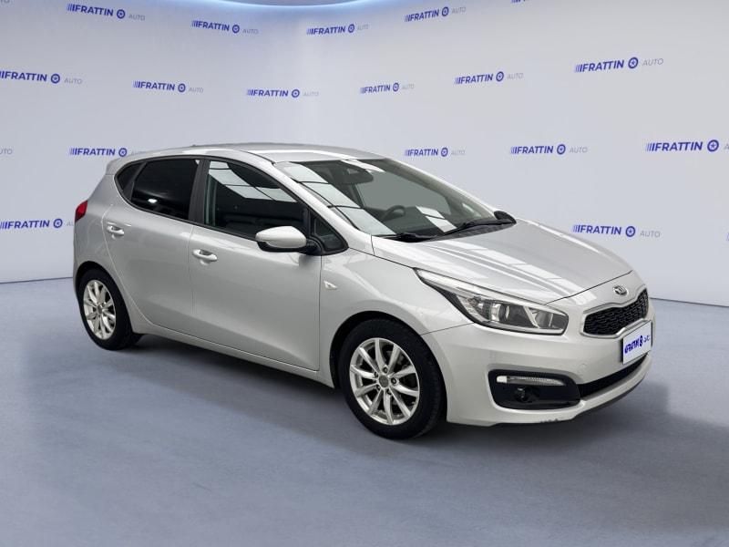 KIA CEE'D 1.6 CRDI 110 CV 5 PORTE COOL