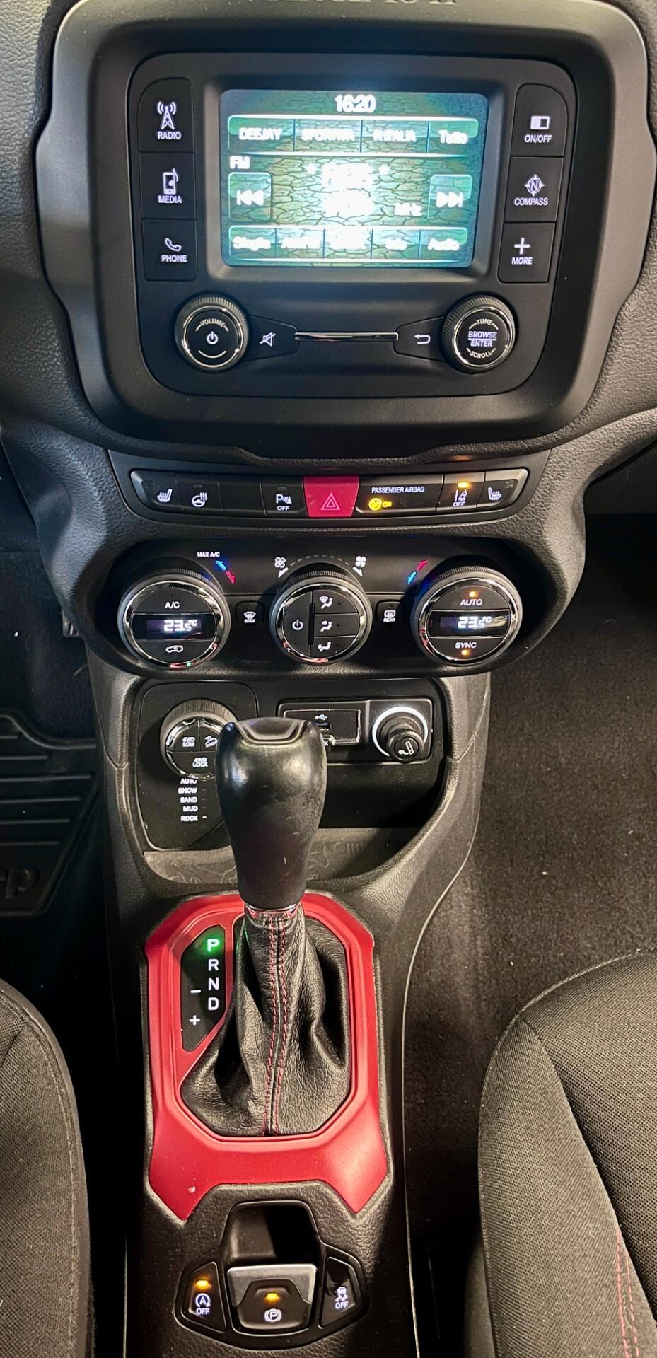 Jeep Renegade 2.0 Mjt 170CV 4WD Active Drive Low Trailhawk-CAMBIO AUTOMATICO-