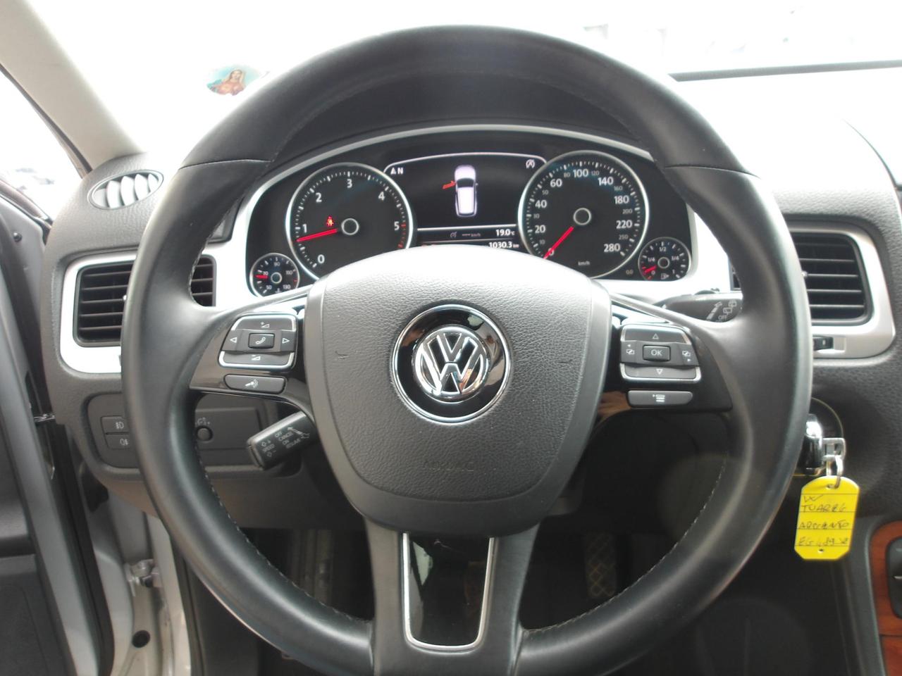 Volkswagen Touareg 3.0 V6 tdi tiptronic