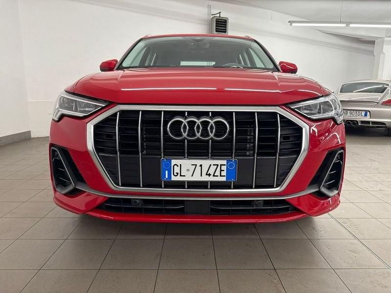 Audi Q3 45TFSI eS tronic anche a304€