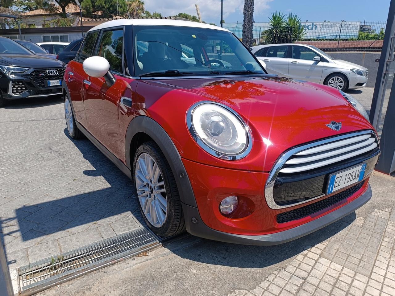 Mini cooper D 5 porte
