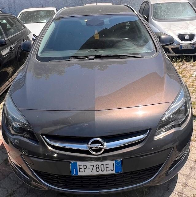 Opel Astra 1.7 CDTI 130CV Sports Tourer Cosmo