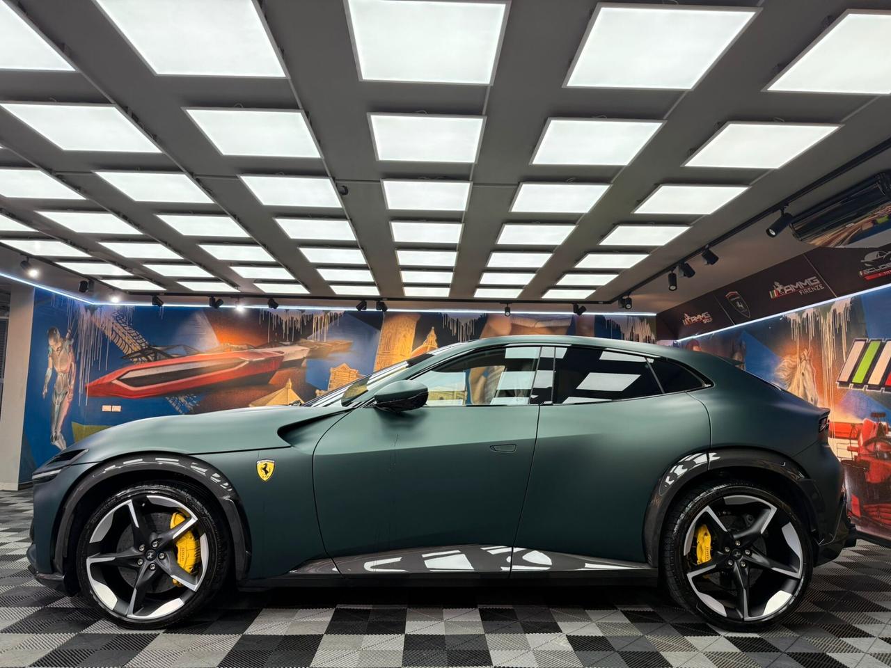 Ferrari Purosangue (444)