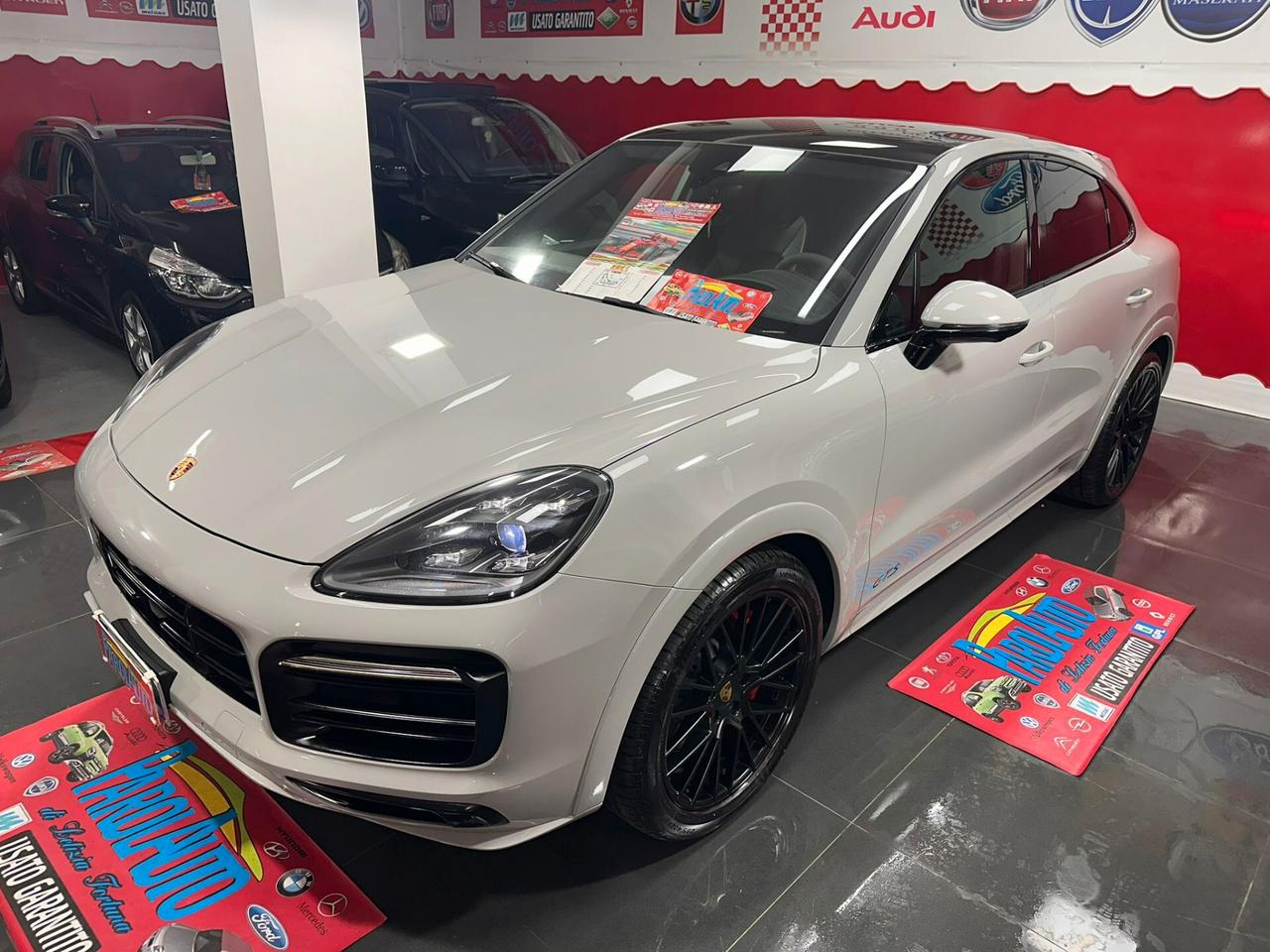 Porsche Cayenne Coupé 4.0 GTS 460cv - 2021