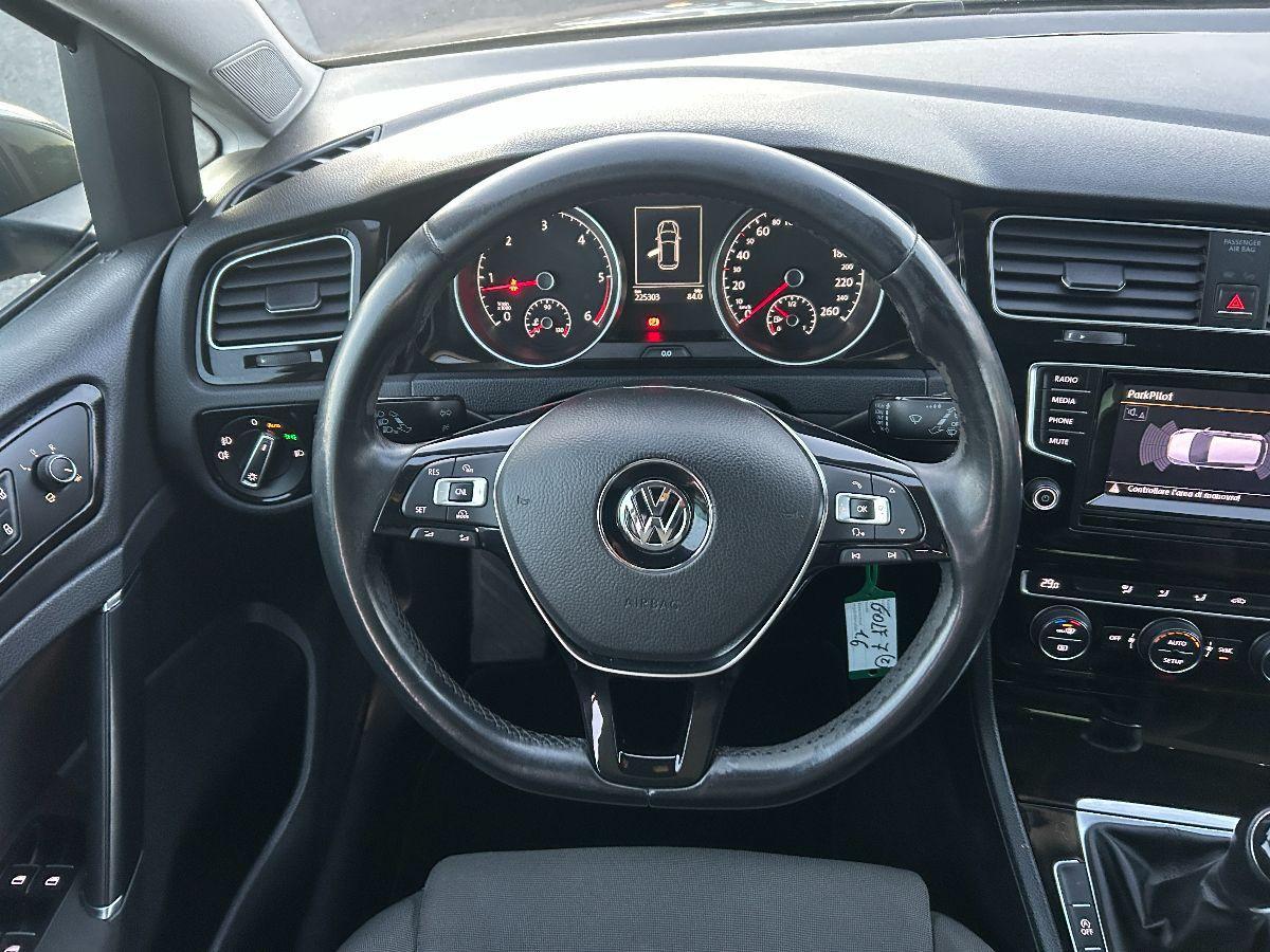VOLKSWAGEN - Golf - 1.6 TDI 5p. Highline BlueMotion Technology
