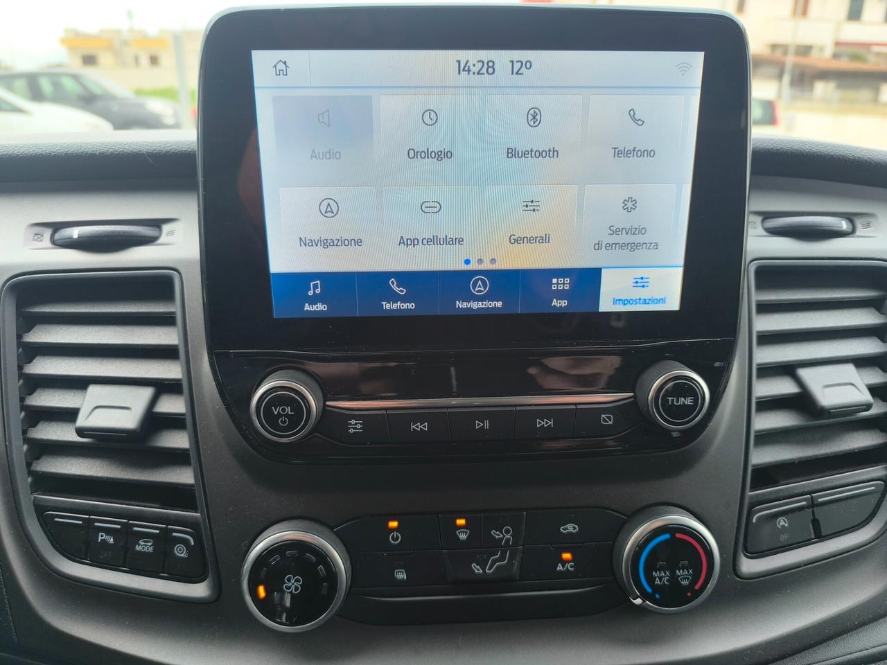 FORD TRANSIT CUSTOM 2.0 DIESEL 130cv L1H2 TETTO ALTO KM 86.000 LED/NAV/RETROCAMERA