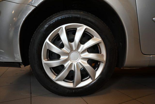RENAULT Grand Modus 1.5 dCi 75CV ATTRACTIVE SERVO CLIMA ABS FENDI FULL