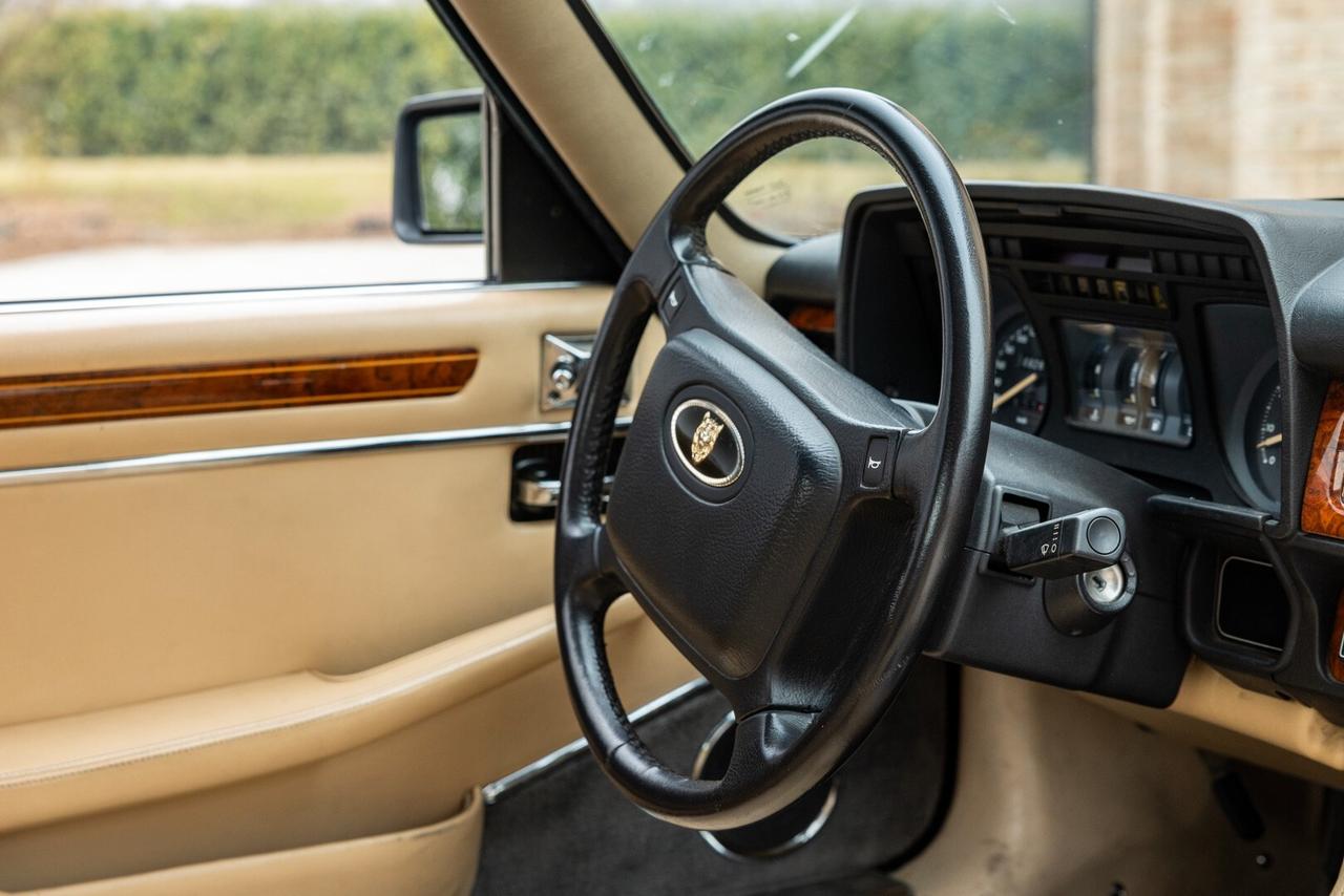 Jaguar XJS V12 CONVERTIBILE - RDS01795