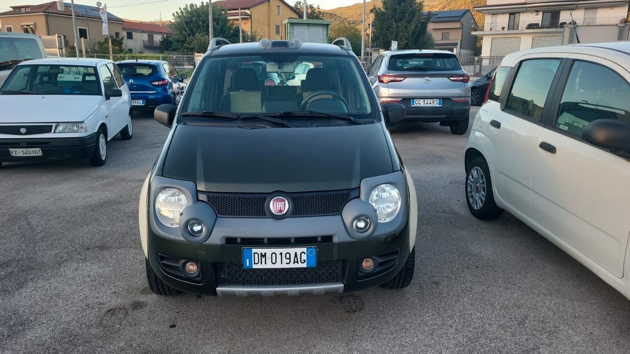 FIAT PANDA CROSS 1.3 MJET 4X4 ELD + GANCIO TRAINO