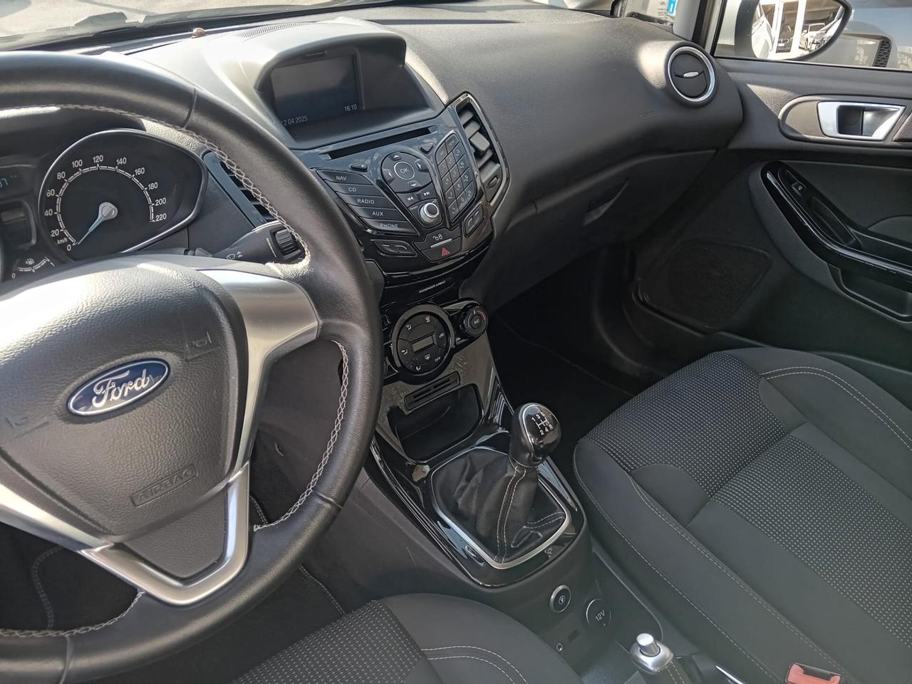 Ford Fiesta 1.4 5 porte Bz.- GPL