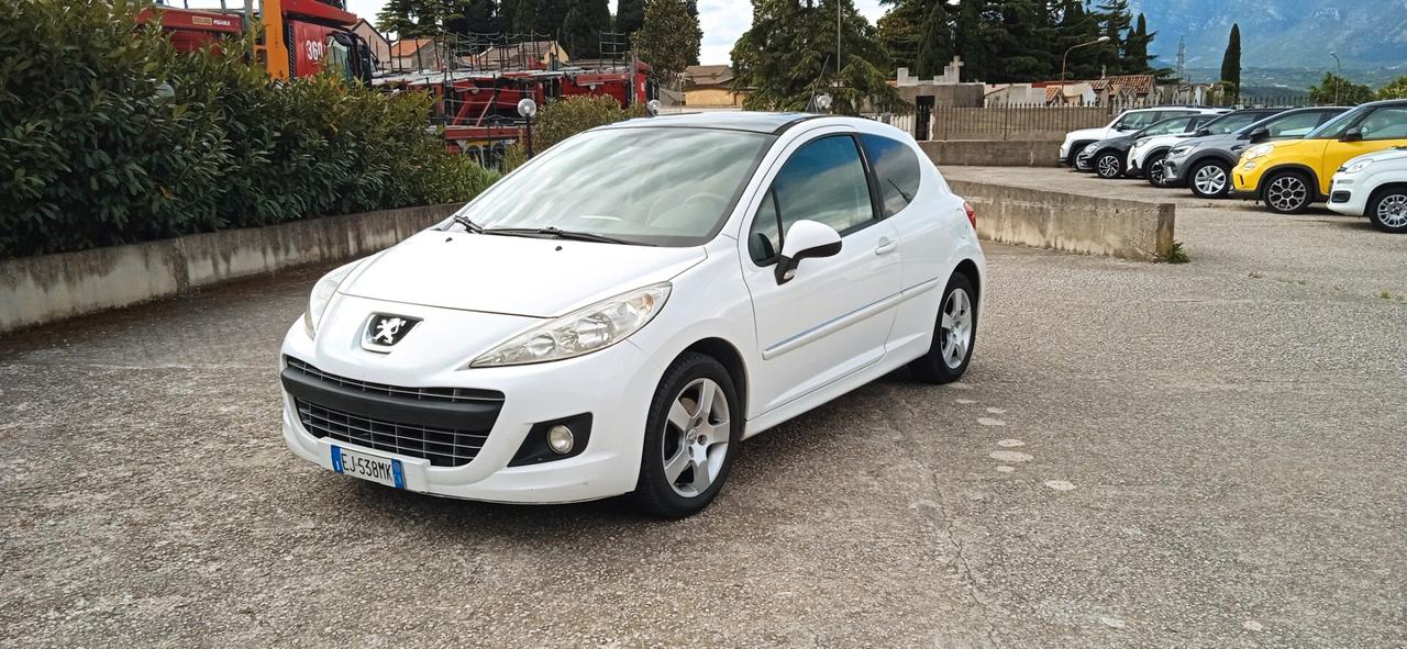 Peugeot 207 1.6 8V HDi 112CV 3p. Allure