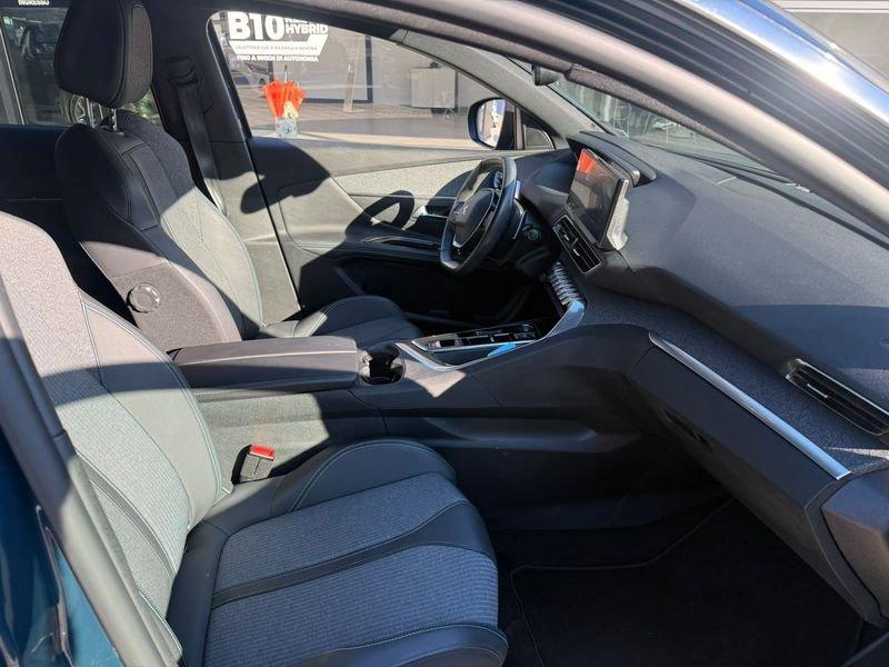 Peugeot 3008 Hybrid 225 e-EAT8 Allure Pack