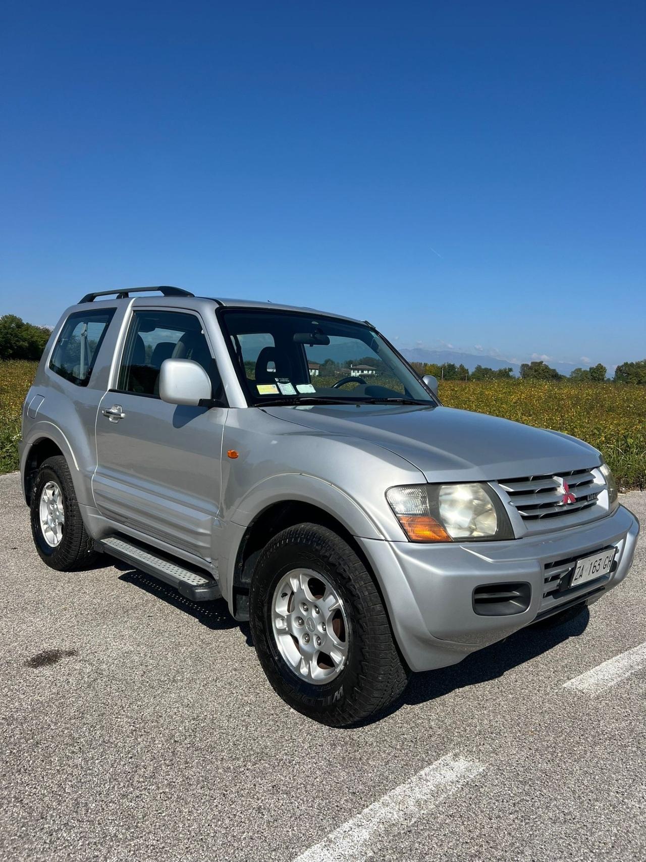 Mitsubishi Pajero 3.2 16V DI-D 3p. GLS