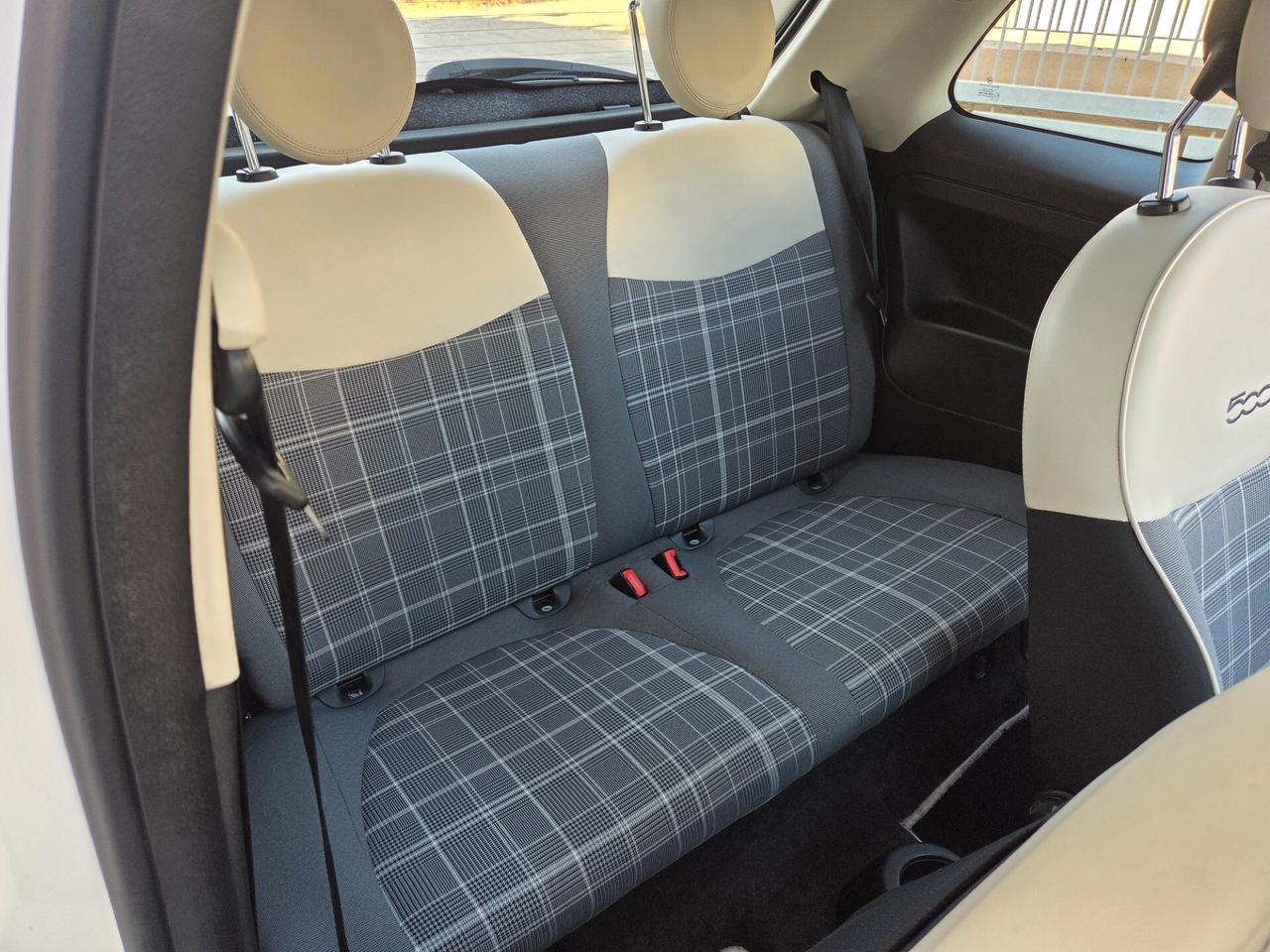 Fiat 500 1.2 Lounge White 2019