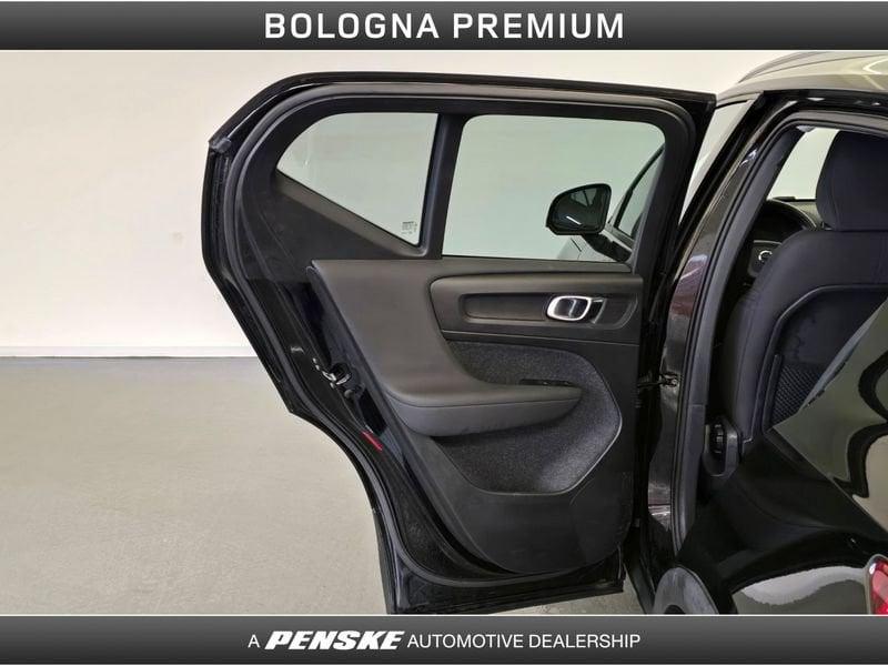 Volvo XC40 XC40 T3 Geartronic Momentum Pro