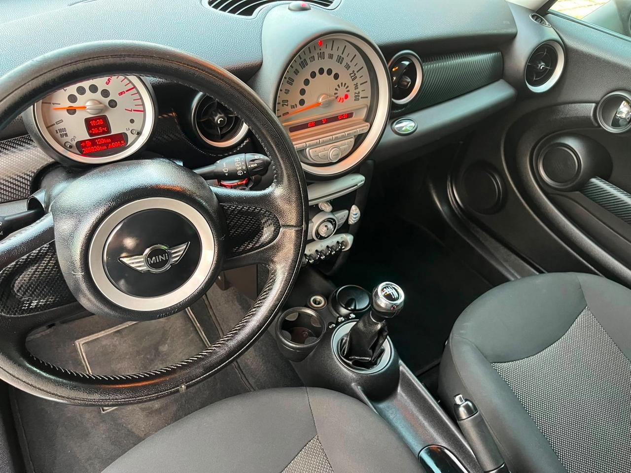 Mini 1.6 16V One D