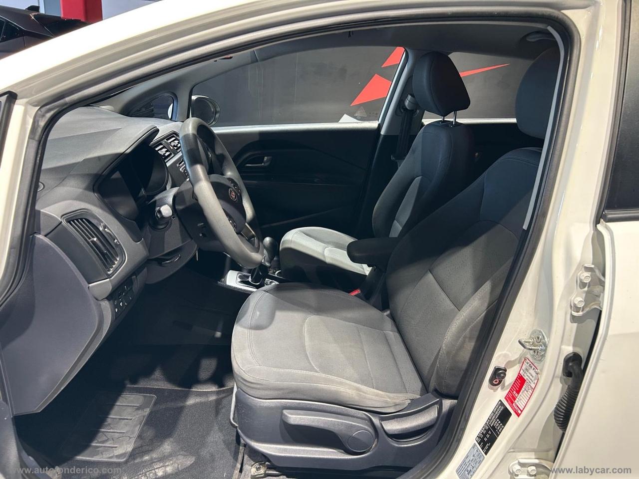 KIA Rio 1.4 CRDi WGT 5p. EX