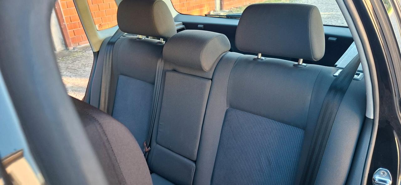 Volkswagen Polo 1.4/80CV 16V 5p. Comfort. BiFuel G