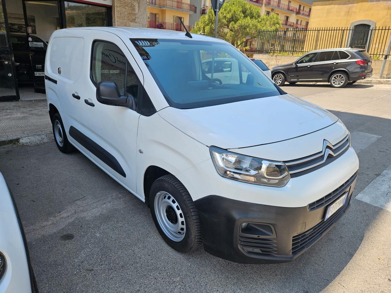 Citroen Berlingo N1 2019 1.5 100CV IVA ESPOSTA 3P.