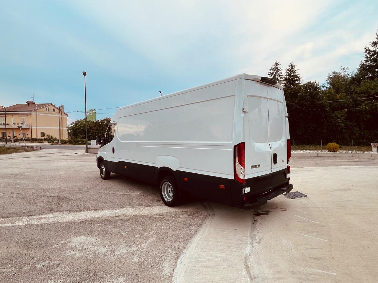 Iveco Daily Furgonato maxi E6
