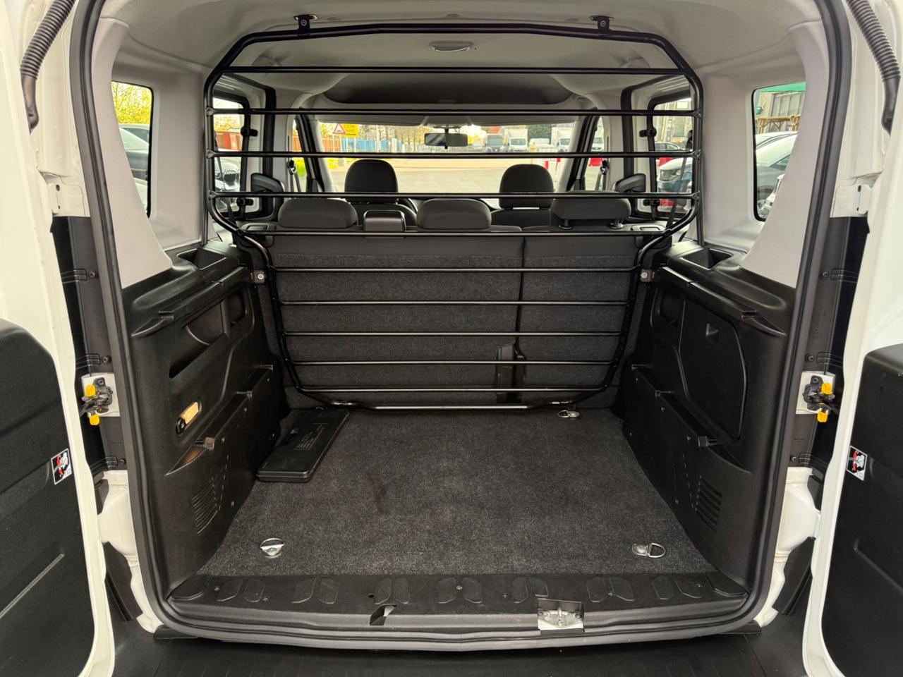 Fiat Doblo 1.6 MJT 90CV S&S PC Combi N1 Lounge