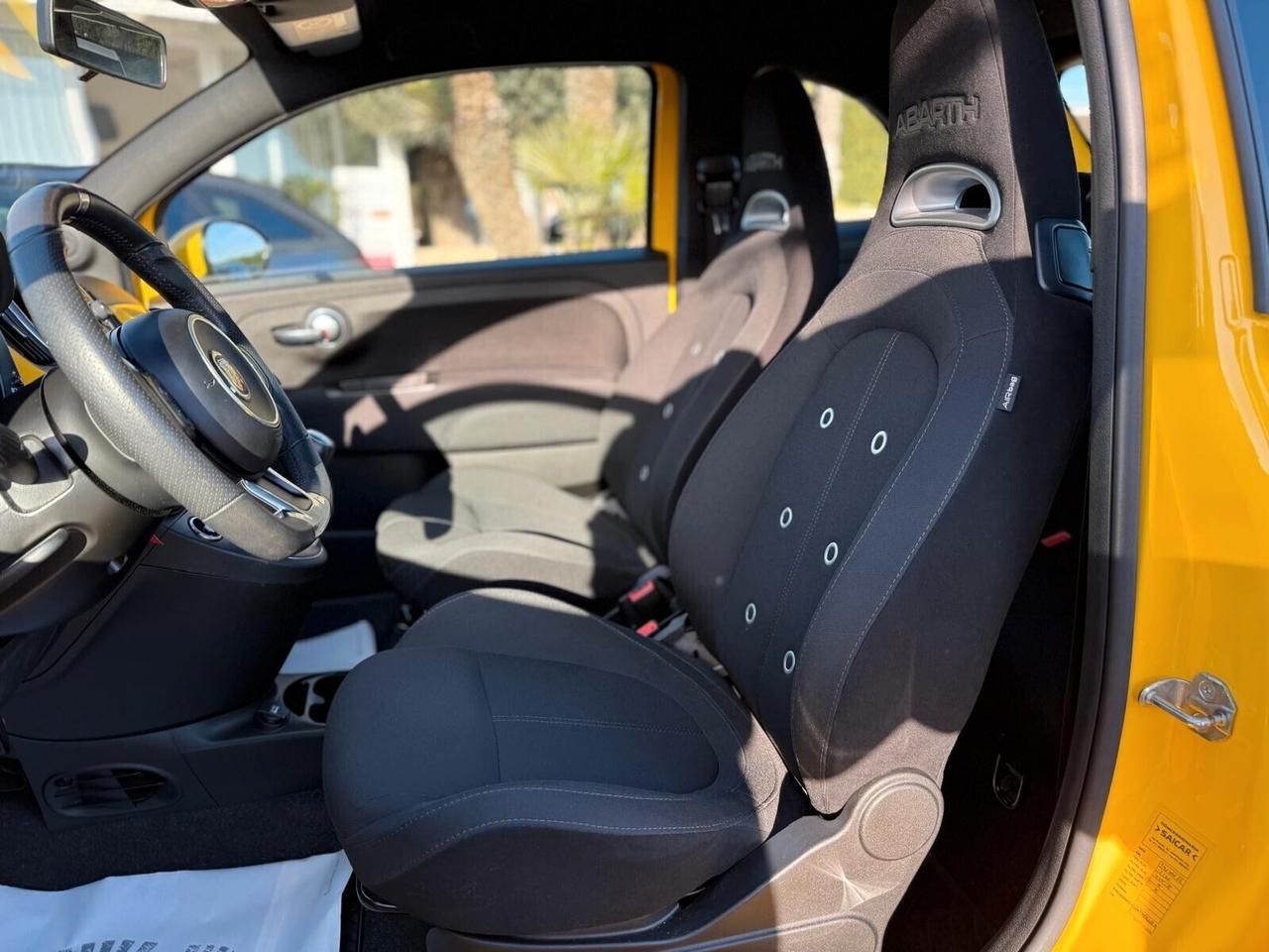 Abarth 595 1.4 Turbo T-Jet 145 CV Giallo Modena 14.000 km