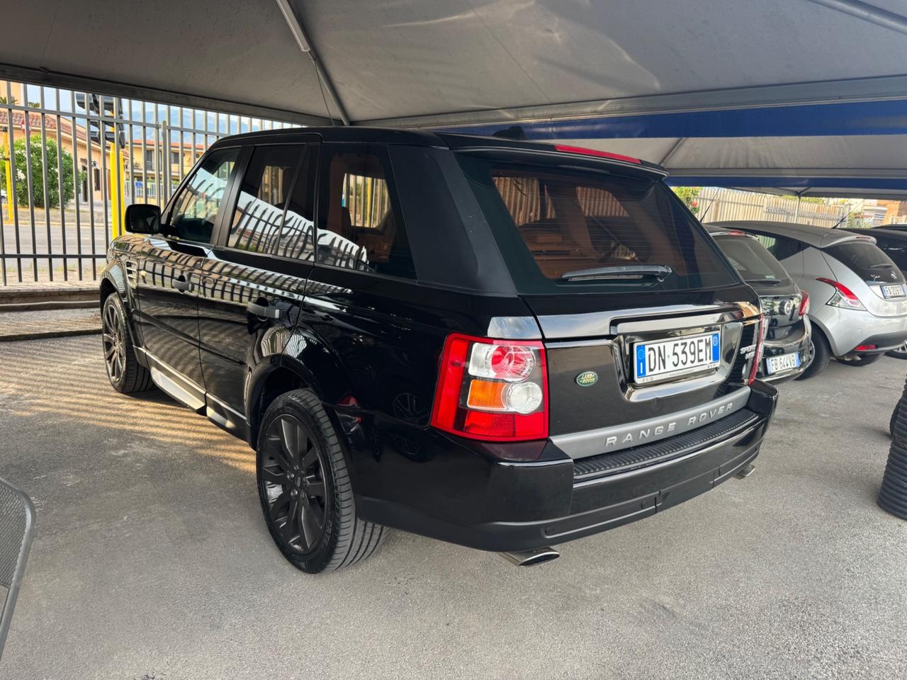 Land Rover Range Rover Sport Range Rover Sport 2.7 TDV6 HSE