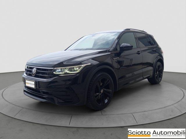 VOLKSWAGEN Tiguan 2.0 TDI 150 CV SCR DSG R-Line