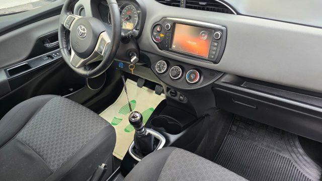 TOYOTA Yaris 1.4 D-4D 5 porte Cool