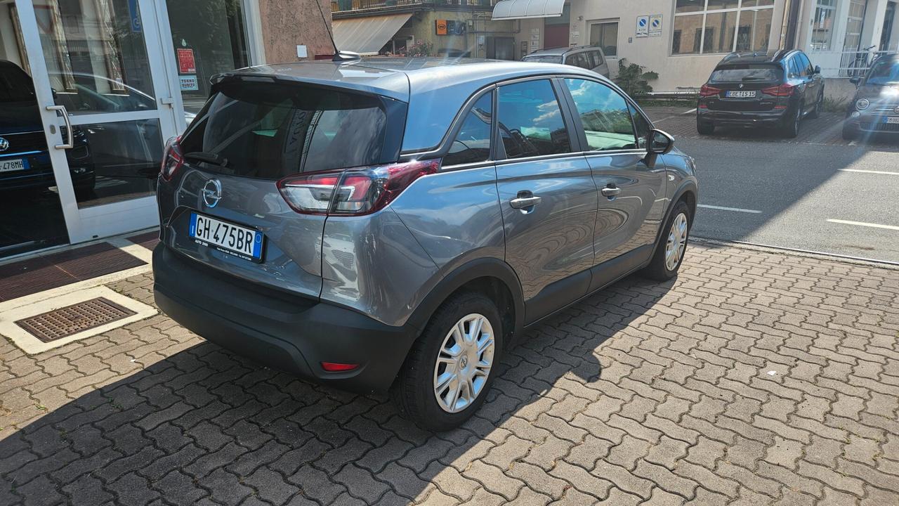 Opel Crossland 1.2 81CV NAVY-CARPLAY