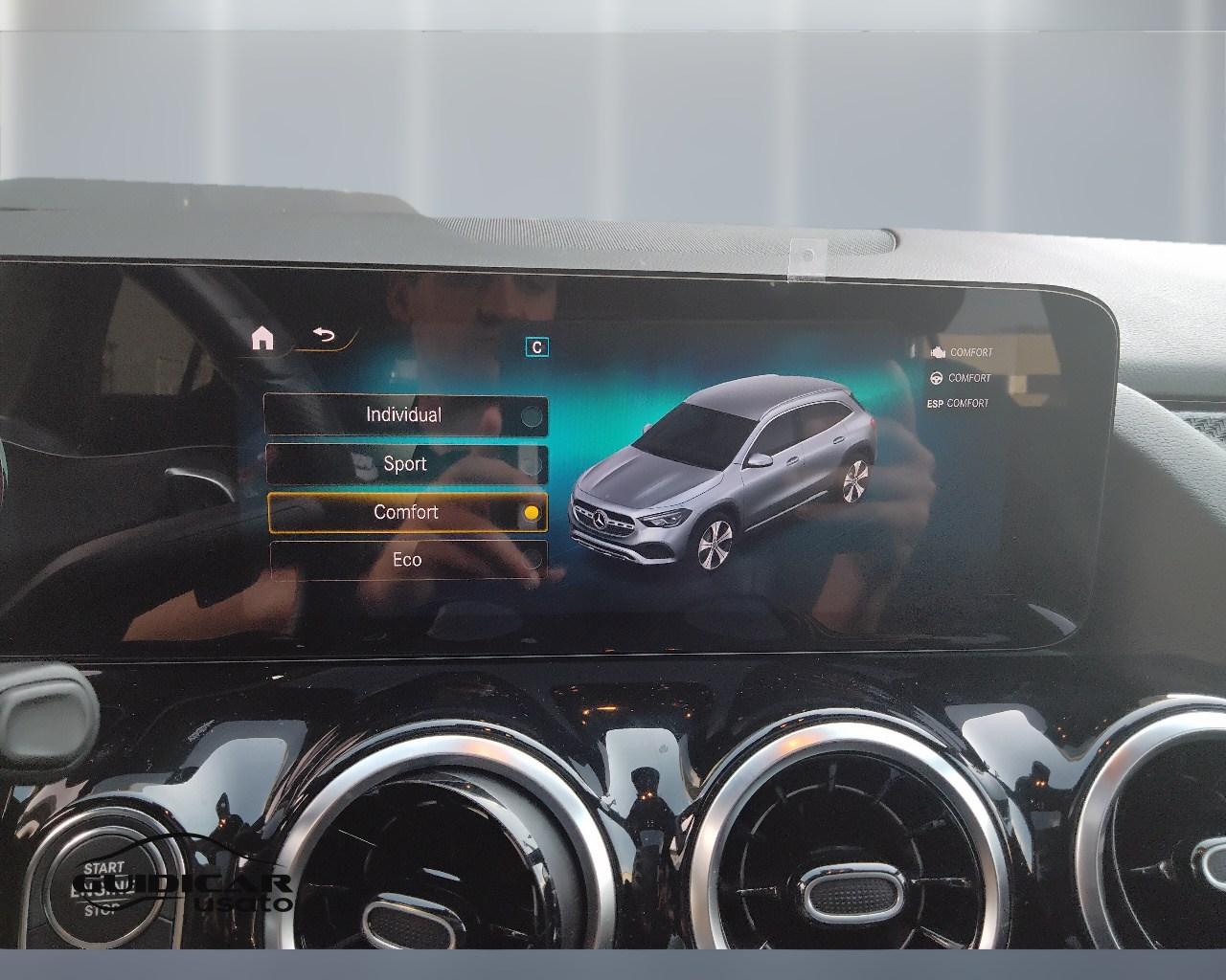 Mercedes-Benz GLA-H247 2020 - GLA 200 d Premium auto