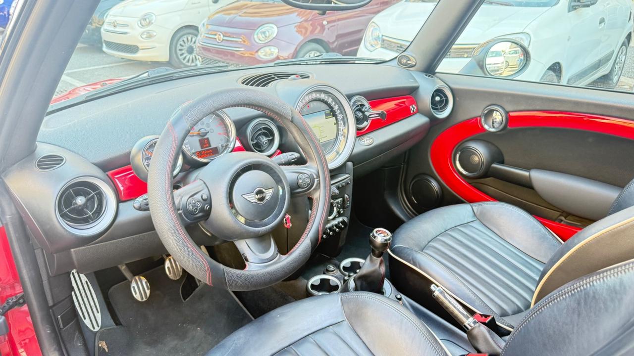 Mini Coupe John Cooper Works 1.6 Coupé CABRIO
