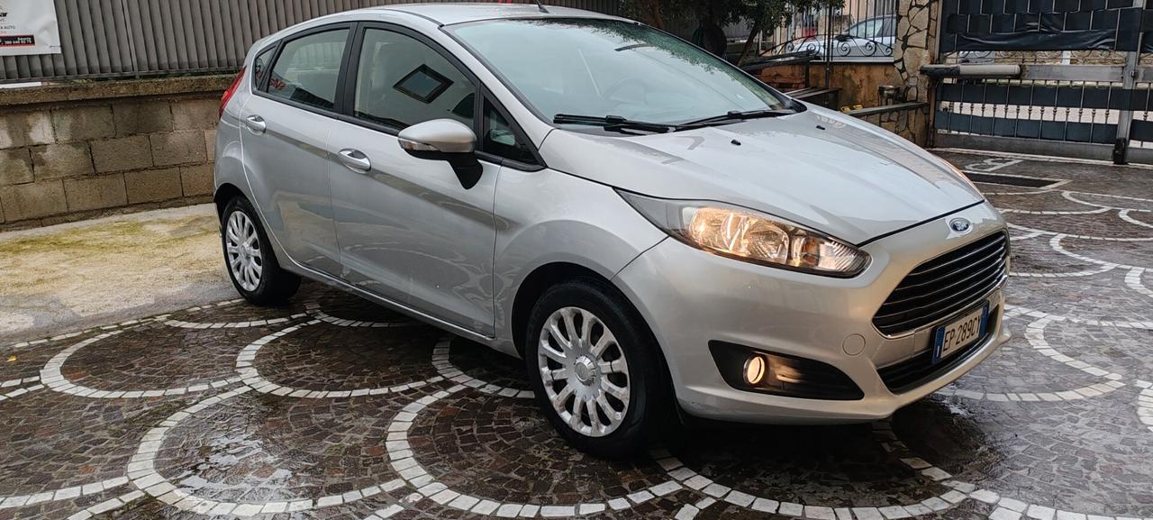 Ford Fiesta 1.5 TDCi 75CV 5 porte Business