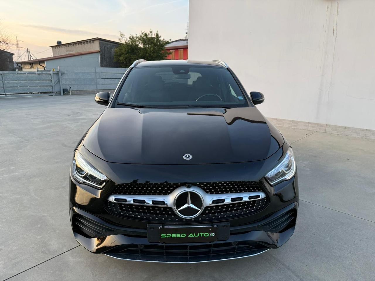 Mercedes GLA 200D 4Matic Premium AMG