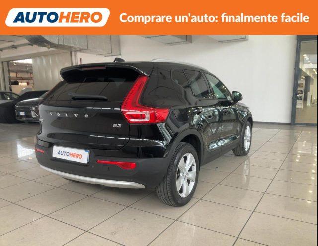VOLVO XC40 B3 automatico Core