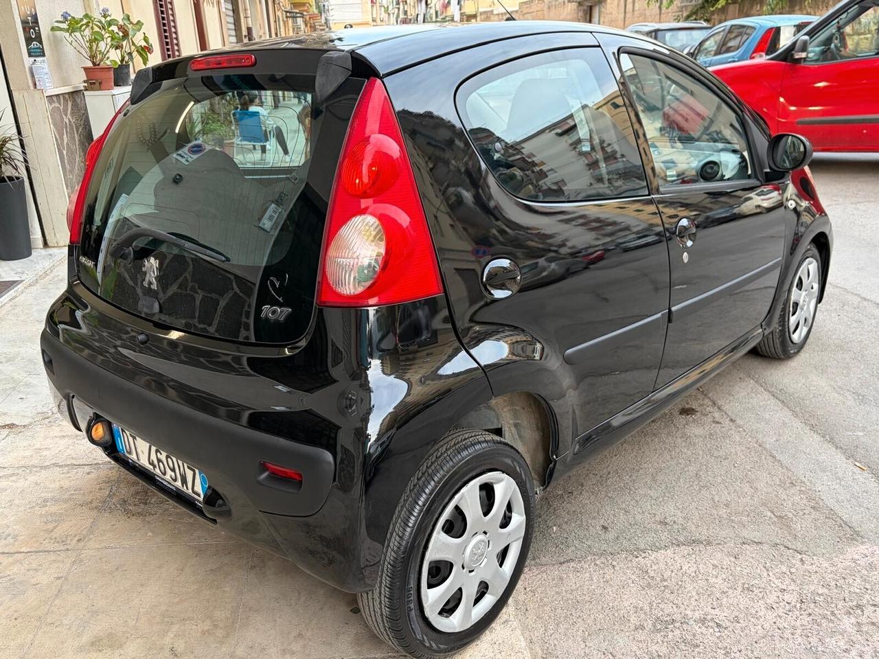 Peugeot 107 1.0 5p. Sweet Years 80.000KM NUOVA