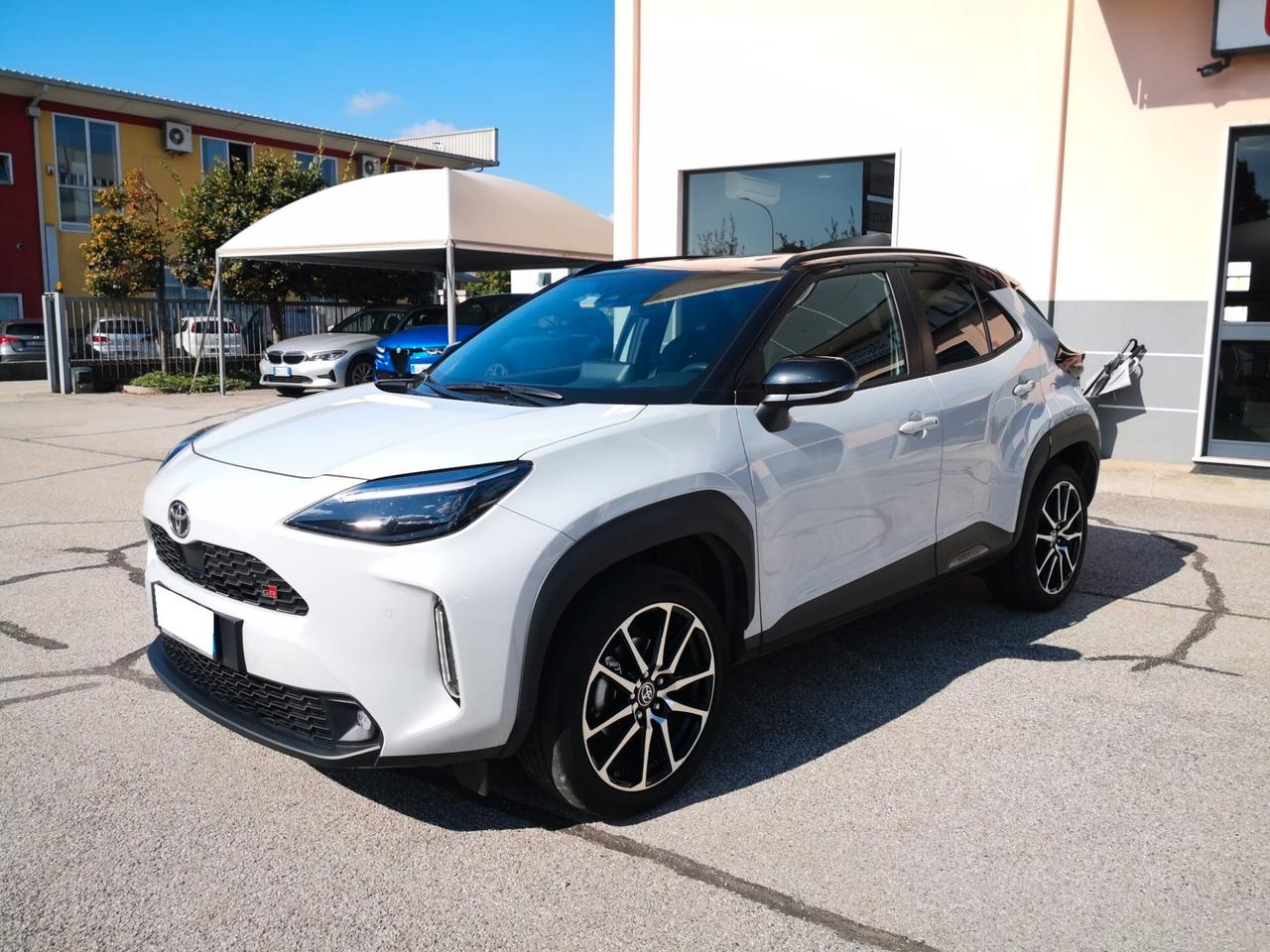Toyota Yaris Cross 1.5 Hybrid 5p. E-CVT GR SPORT ***SU APPUNTAMENTO***