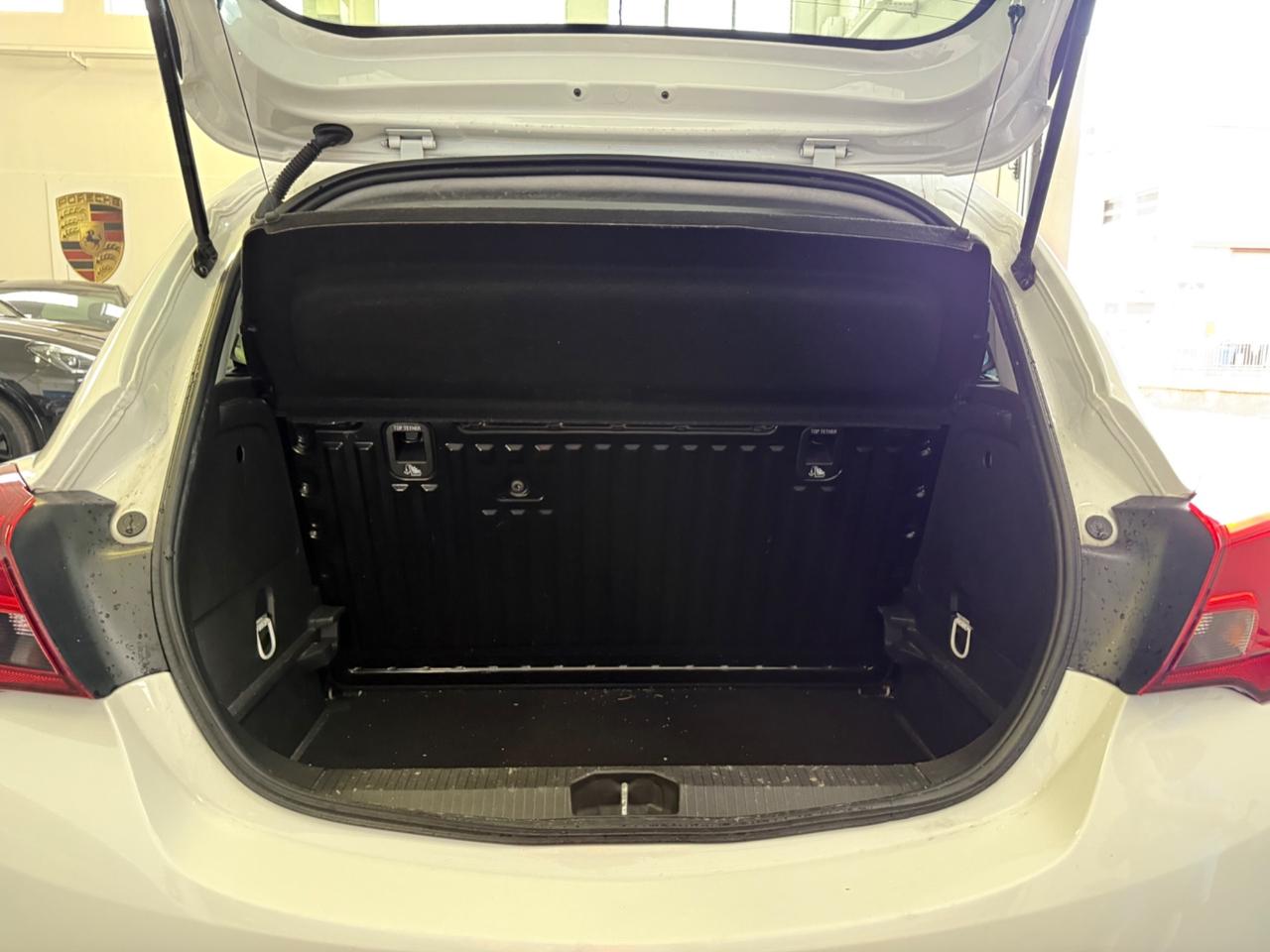 Opel Corsa 1.4 90CV GPL Tech Coupé Innovation