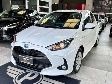 Toyota Yaris 1.5 Hybrid Business + Neopatentato