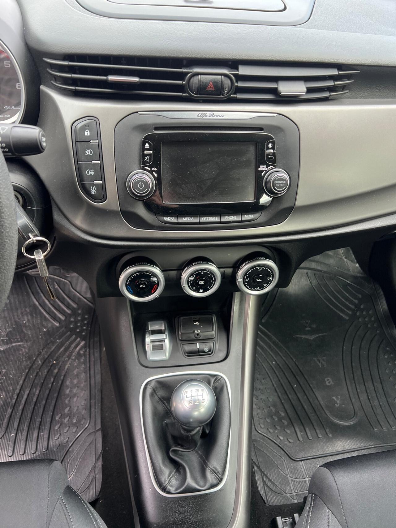 Alfa Romeo Giulietta 1.6 MTJ 105 CV Distinctive