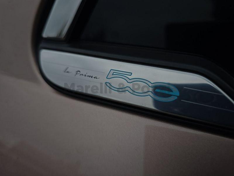 FIAT 500 500e 3+1 42 kWh La Prima