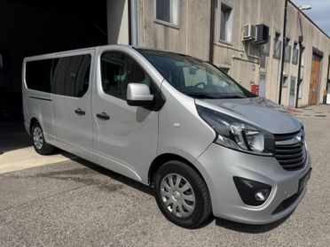 Opel Vivaro 9 posti passo lungo